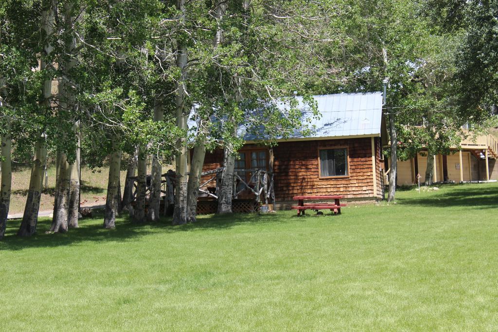 Twin Lakes Resort Bridgeport Exterior foto